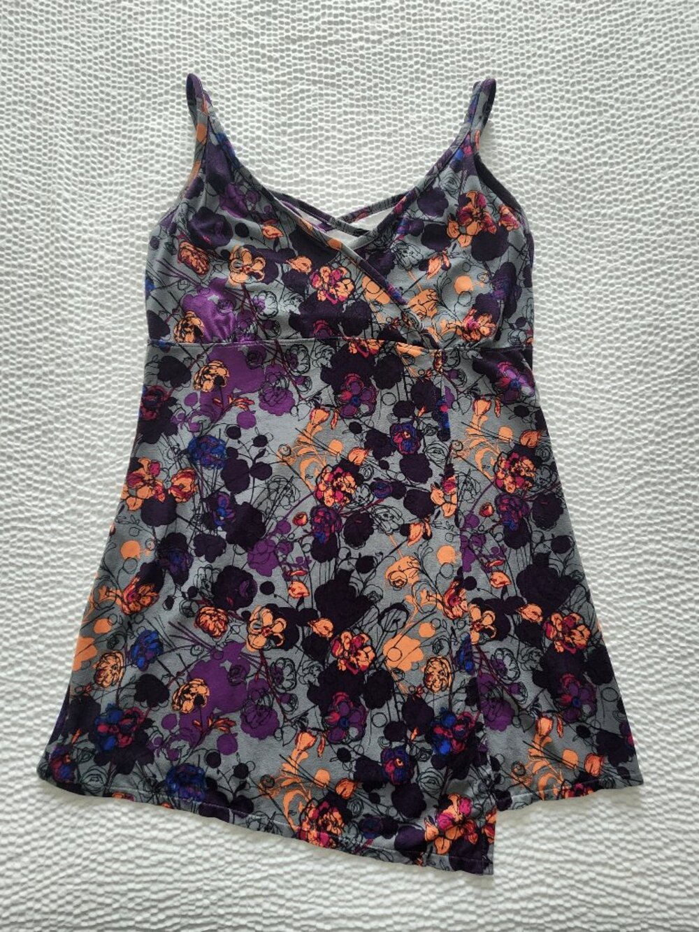 REI Yoga Tank with Bra Liner Size 10